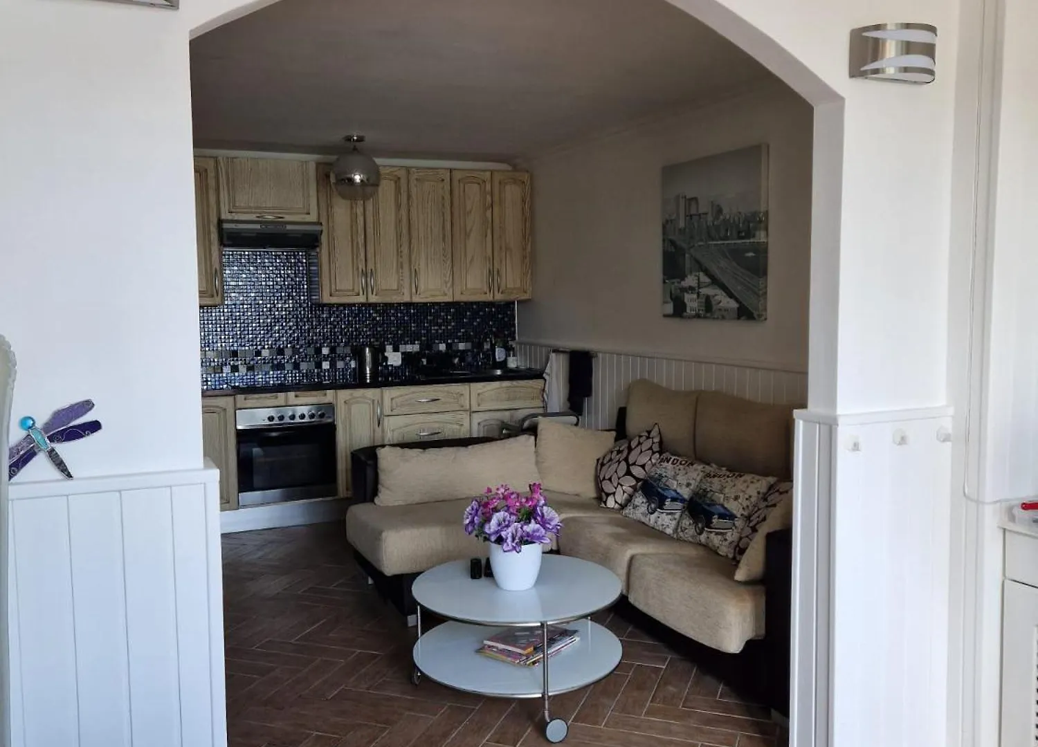 2 Bed Apartment That Steps Out On To The Pool San Miguel de Abona